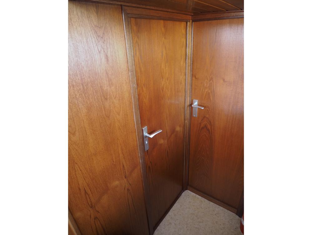 Aft cabin, Accommodation